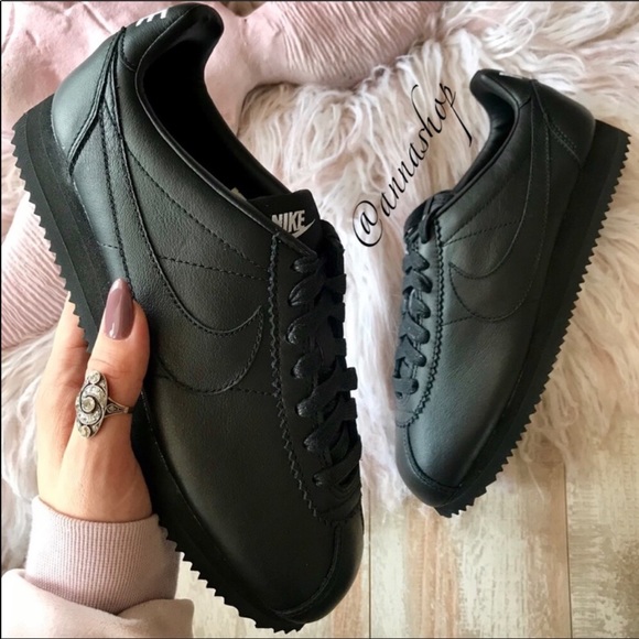 NWT Nike ID Cortez Custom Triple Black - Picture 2 of 8